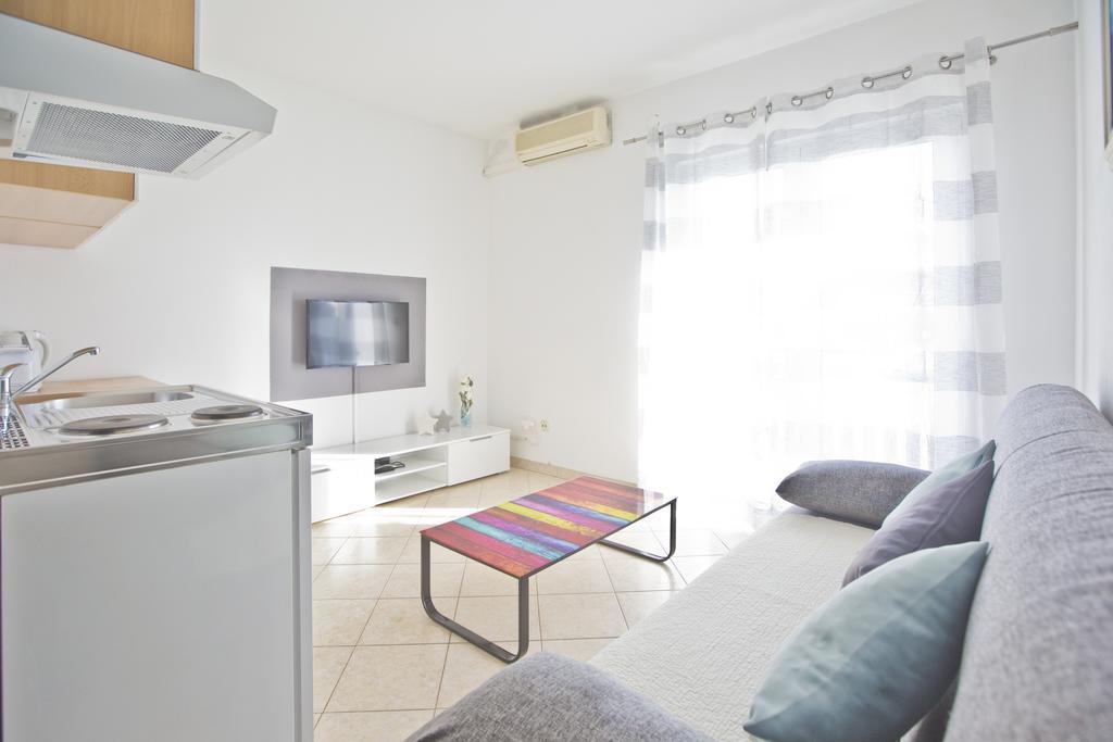 Apartment Zdravka Hvar Town Exterior photo